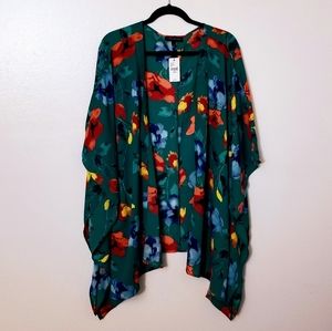 🌷NWT💐KIMONO🌷